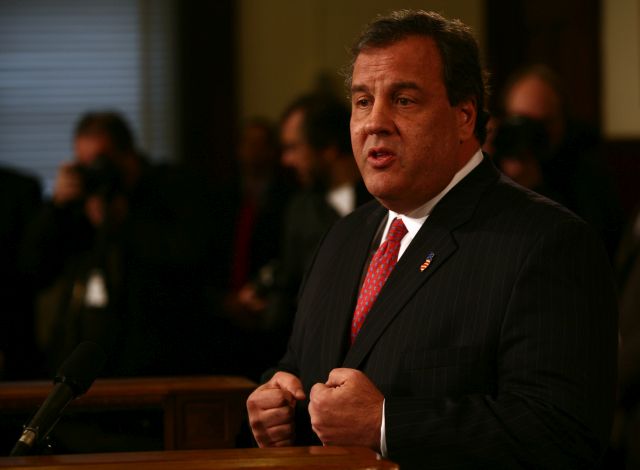 Email Archiving and Politics: Emails Prove Christie’s Bridge Scandal Involves More People
